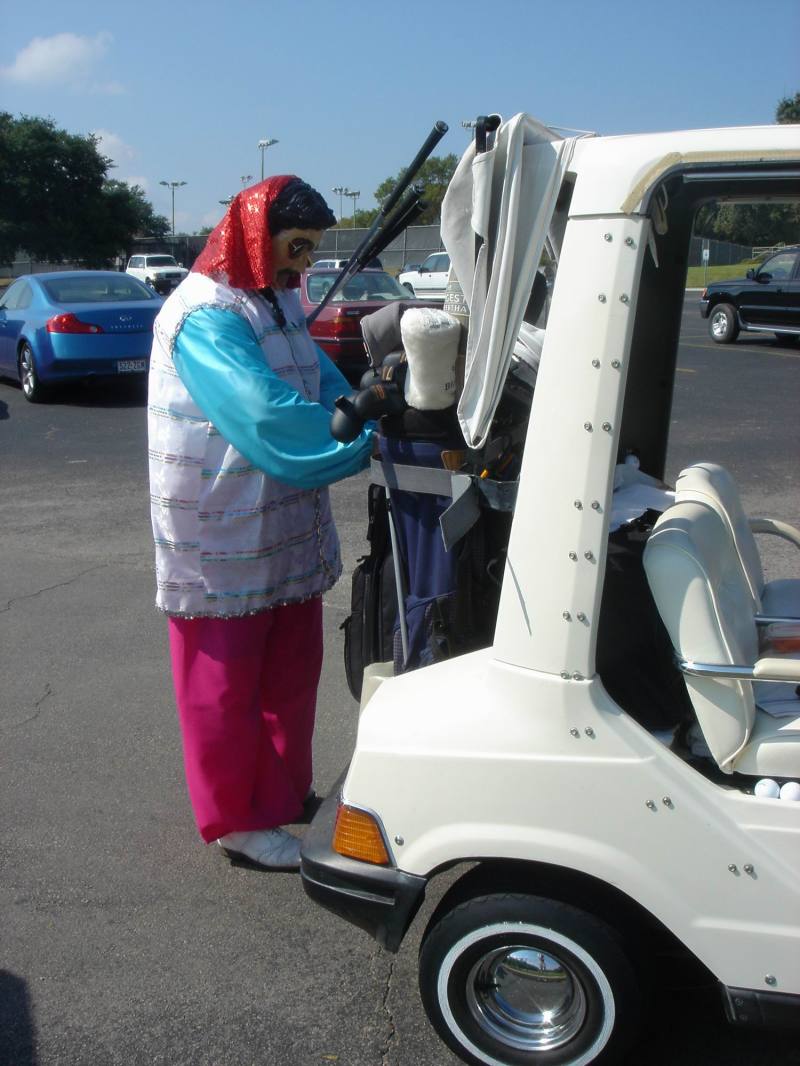 2005/10(Oct)/04(Halloween-Golf)/2005-10-30 11-30-56.JPG